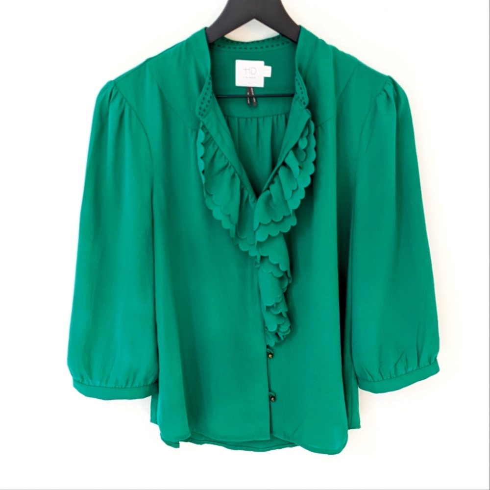 Anthropologie HD in Paris Green Ruffle Collar Button Up Blouse